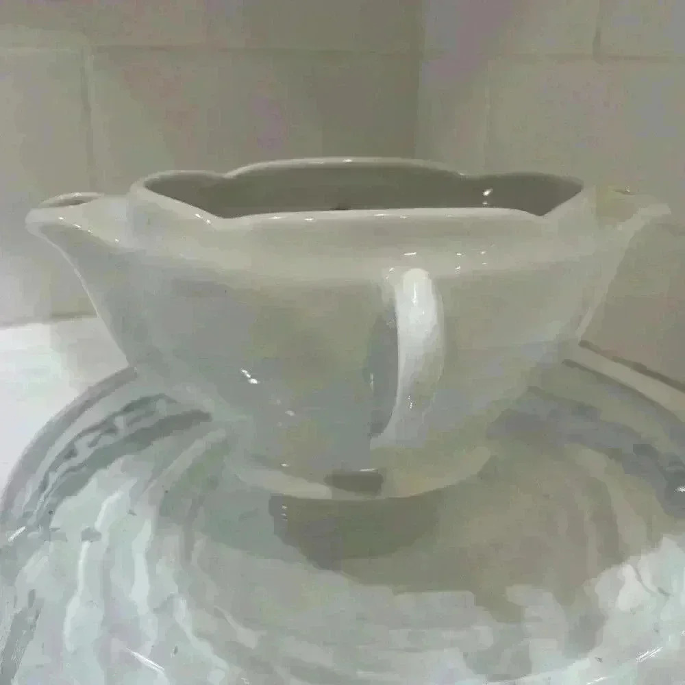 French Apilco Gravy Separator Classic Whiteware Porcelain Made in France - Picture 4 of 10